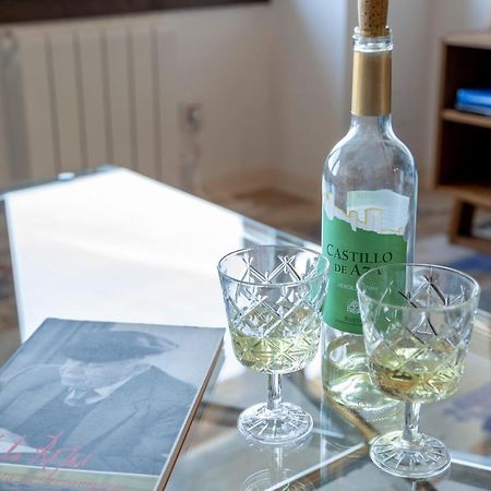 Apartamentos Ejemplares Alcala de Henares Bagian luar foto